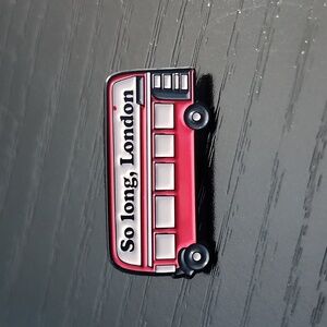 Taylor Swift (So Long London) Inspired Lyric Pin